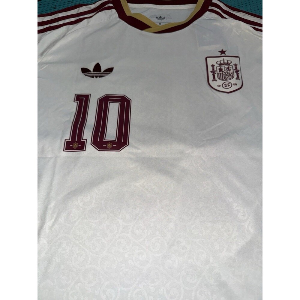 Lamine Yamal Spain #10 (Custom Print) Worldcup 2026 Away Fan Jersey/ Kit(Medium) - Picture 3 of 6